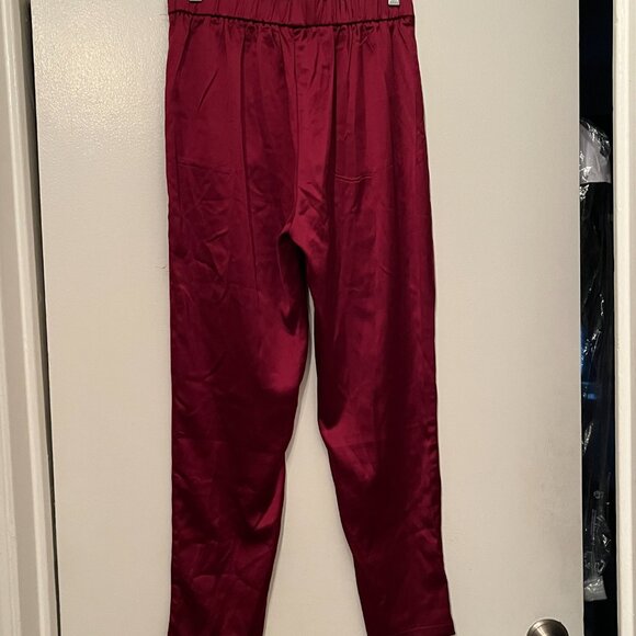Red Satin Pants with Elastic Waist & Front Pockets – Size Medium - Picture 12 of 16